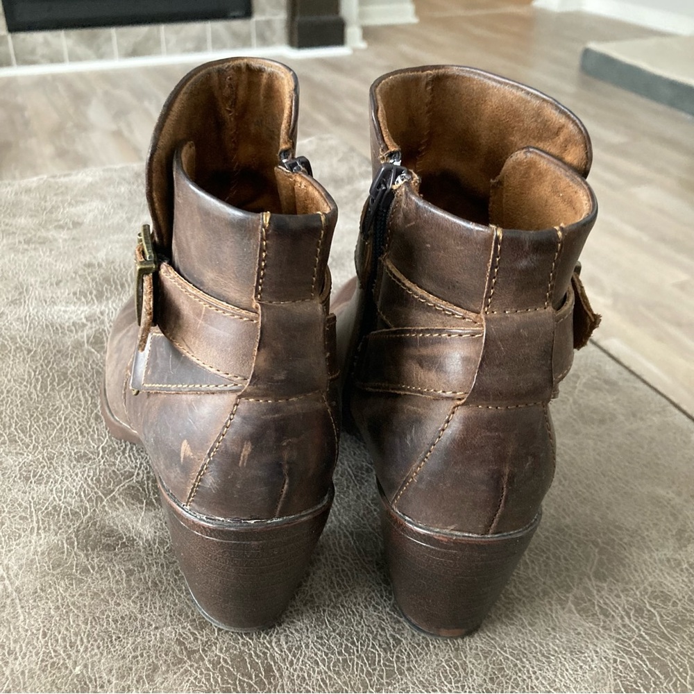 boc Ankle Brown Leather Boot - Picture 5 of 8